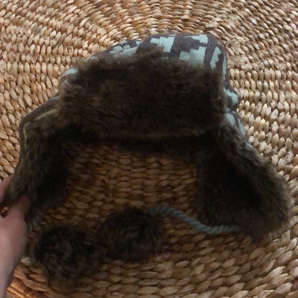 Winter Hat - Picture 2 of 4